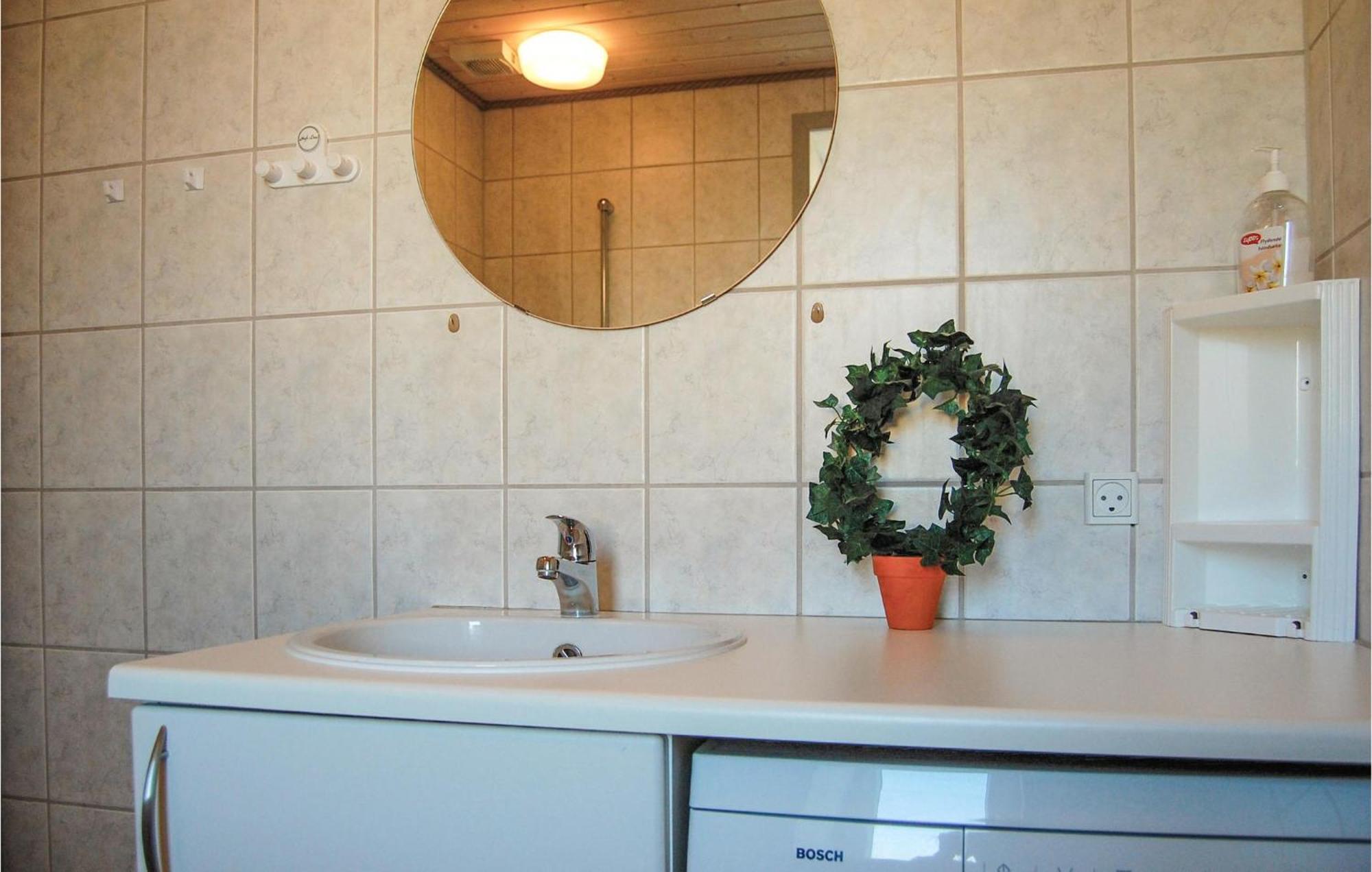 2 Bedroom Gorgeous Home In Hvide Sande Havrvig エクステリア 写真