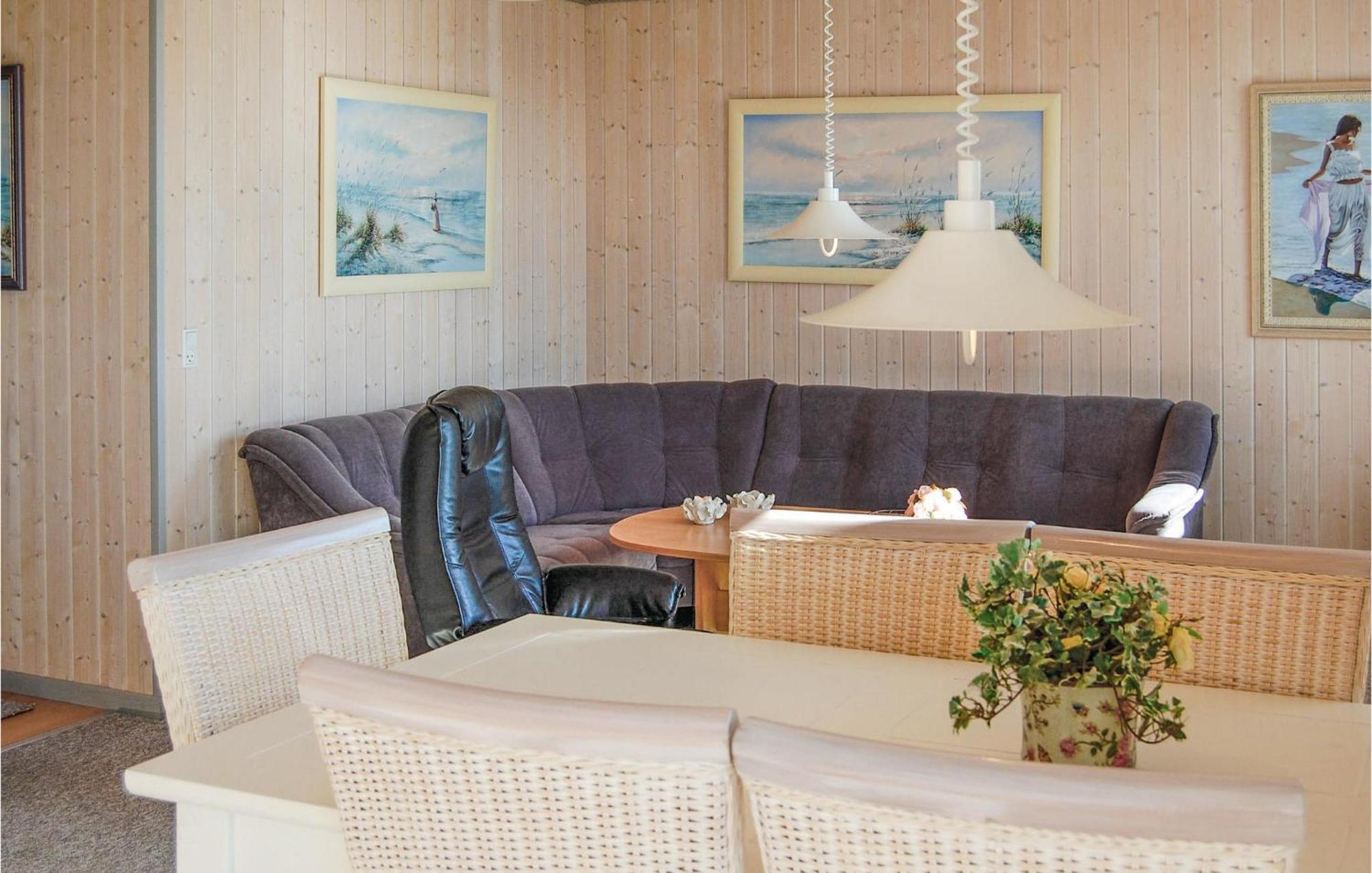 2 Bedroom Gorgeous Home In Hvide Sande Havrvig エクステリア 写真